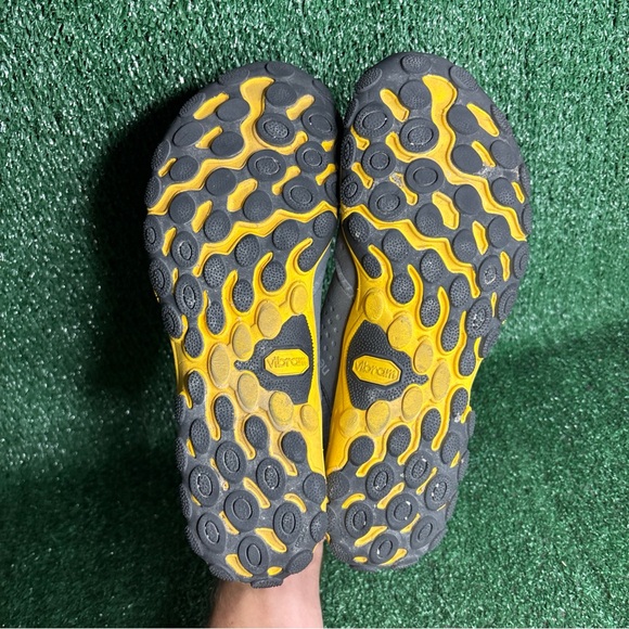 New Balance Minimus Shoes Mens Size 10.5 D Gray Trail Running Barefoot Vibram - Picture 8 of 12